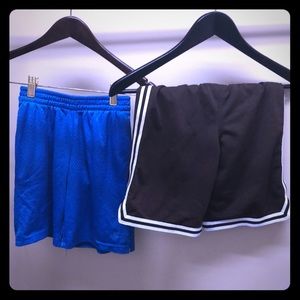 Boys 6/7 carters and started shorts